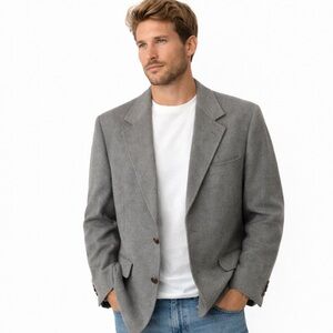 PBM Dillards gray sports jacket in size 44 R. Very good condition.